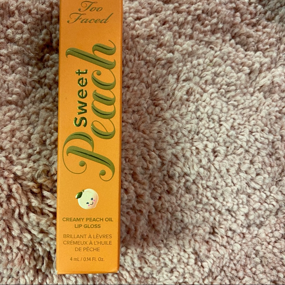 Too Faced Sweet Peach Creamy Lip Oil Poppin’ Peach - Picture 2 of 4